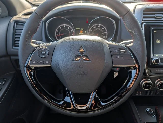 New 2026 White Diamond Mitsubishi 2.0 Trail Edition image 7