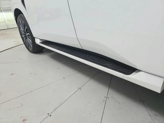 New 2026 White Nissan Platinum Reserve image 48