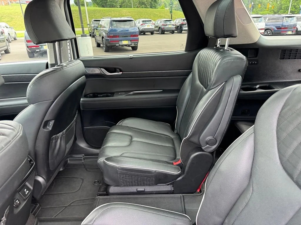 Used 2024 Silver Hyundai Limited image 11