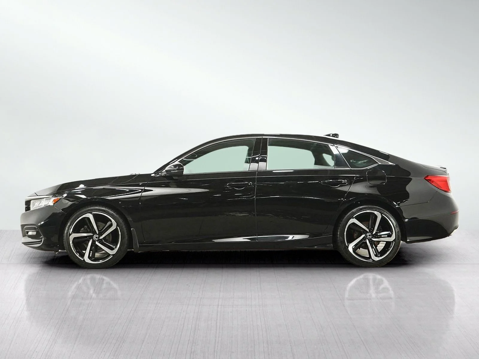 Used 2019 Honda Accord Sport with VIN 1HGCV1E39KA804027 for sale in Burnsville, Minnesota