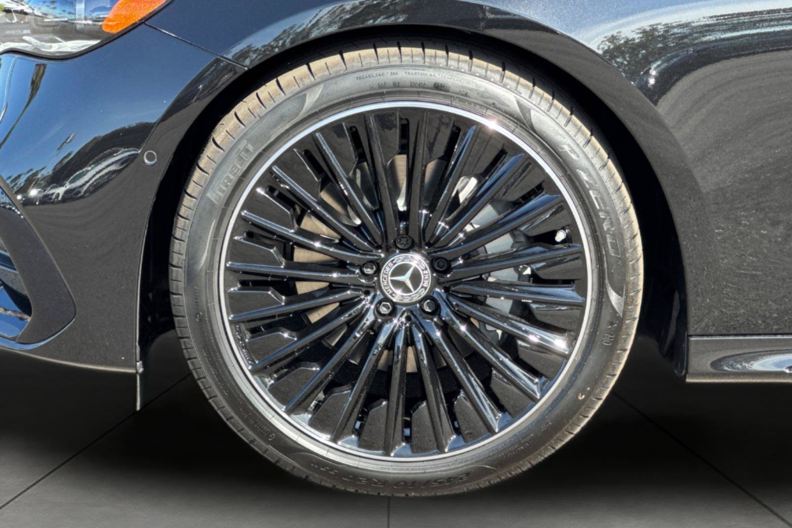 New 2026 Obsidian Black Metallic Mercedes-Benz E 350 image 3