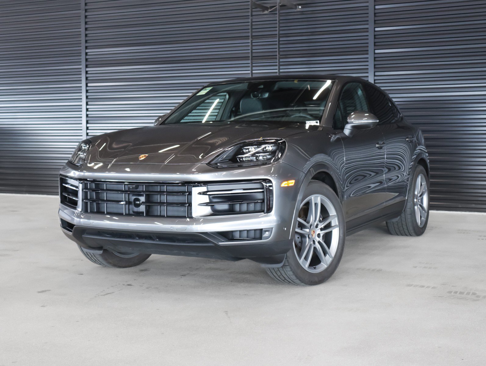 2025 Porsche Cayenne Coup