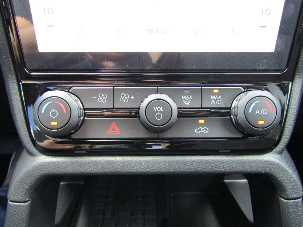 New 2026 Avalanche Ford XLT image 21