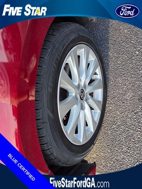 Certified Used 2020 Pearl Toyota LE image 11