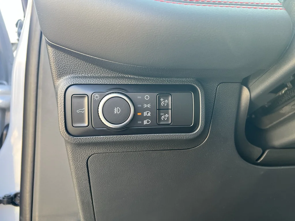 2026 Ford Explorer ST - Photo 24