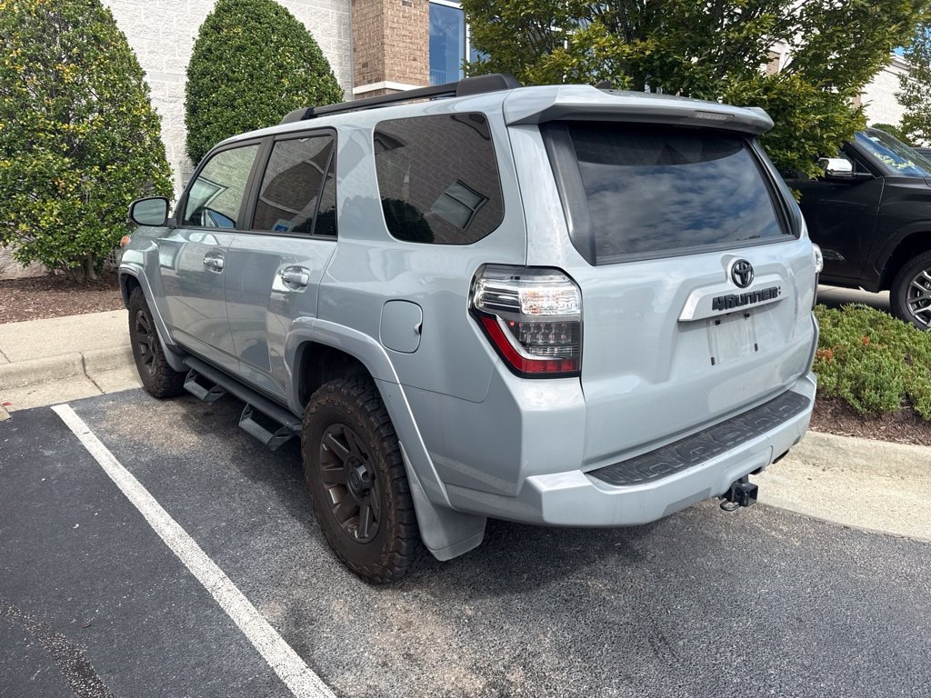 Used 2021  Toyota Trail image 4