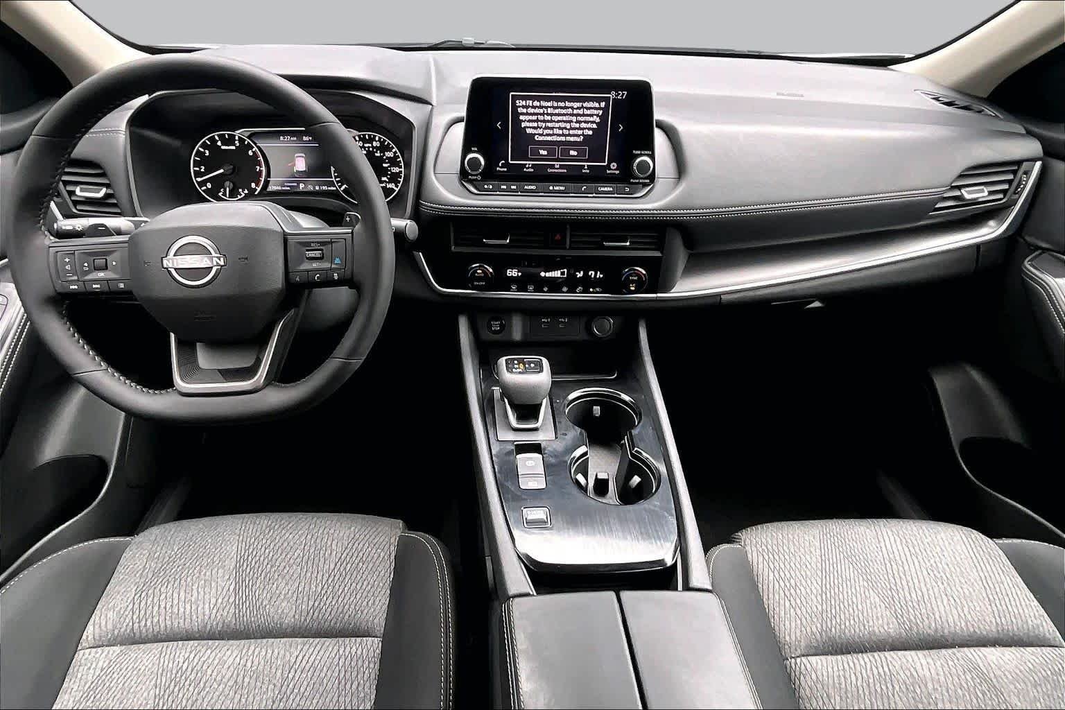 Used 2026 Everest White Pearl Tricoat Nissan SV image 16