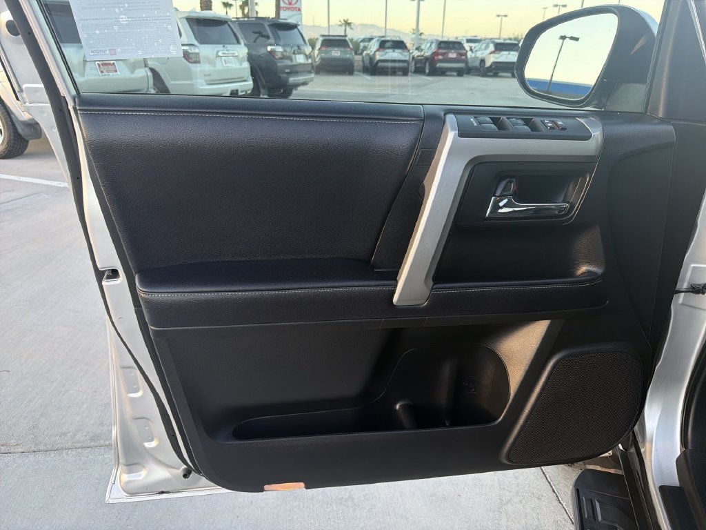 2019 Toyota 4Runner SR5 Premium - Photo 9