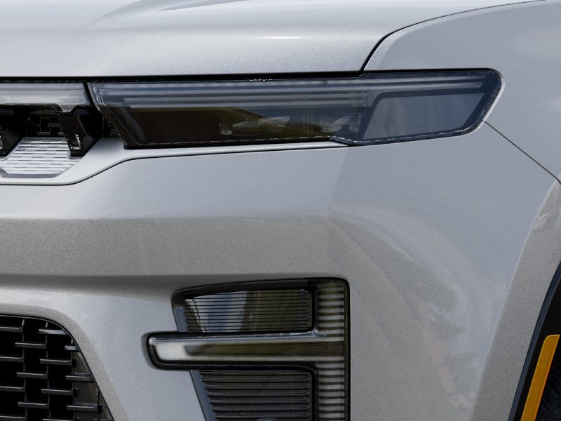 New 2026 Silver-Zynith Exterior Paint Jeep  image 37