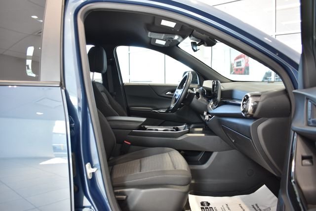 Used 2025 Blue Chevrolet LT image 13