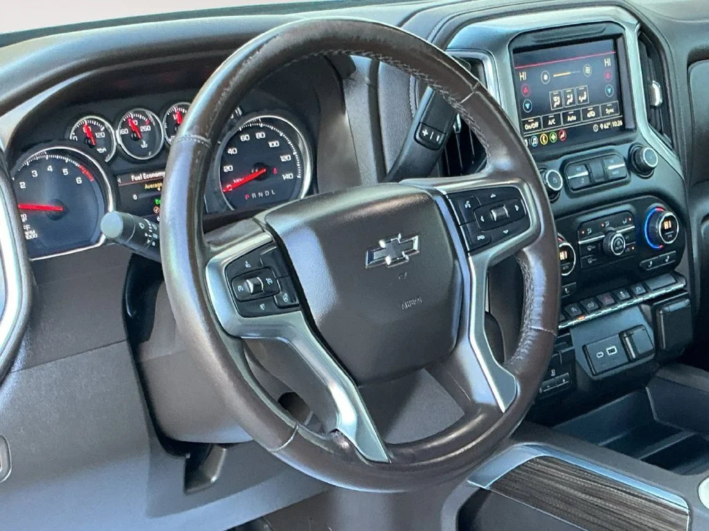 Used 2020 Blue Chevrolet RST image 19