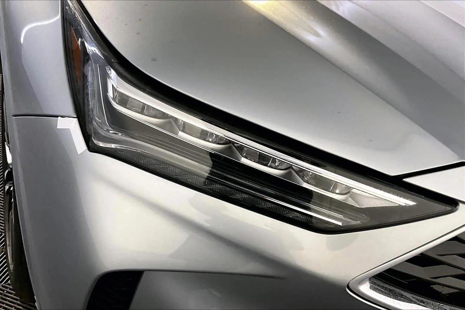 New 2026 Solar Silver Metallic Acura With Advance Package image 17