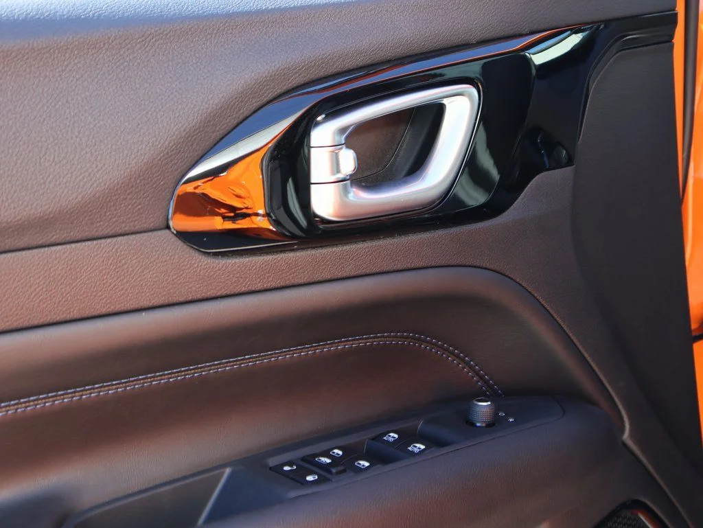 New 2026 Joose Exterior Paint Jeep Latitude image 21