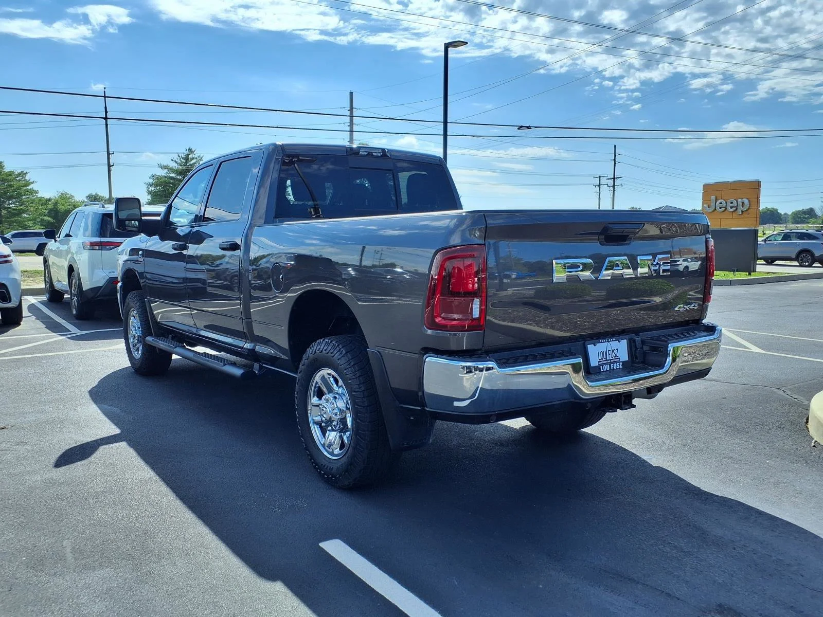 Used 2025 Granite Crystal Metallic Clearcoat Ram Tradesman image 22