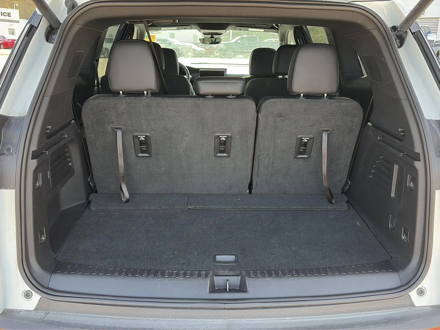 Used 2026 Summit White GMC Elevation image 24