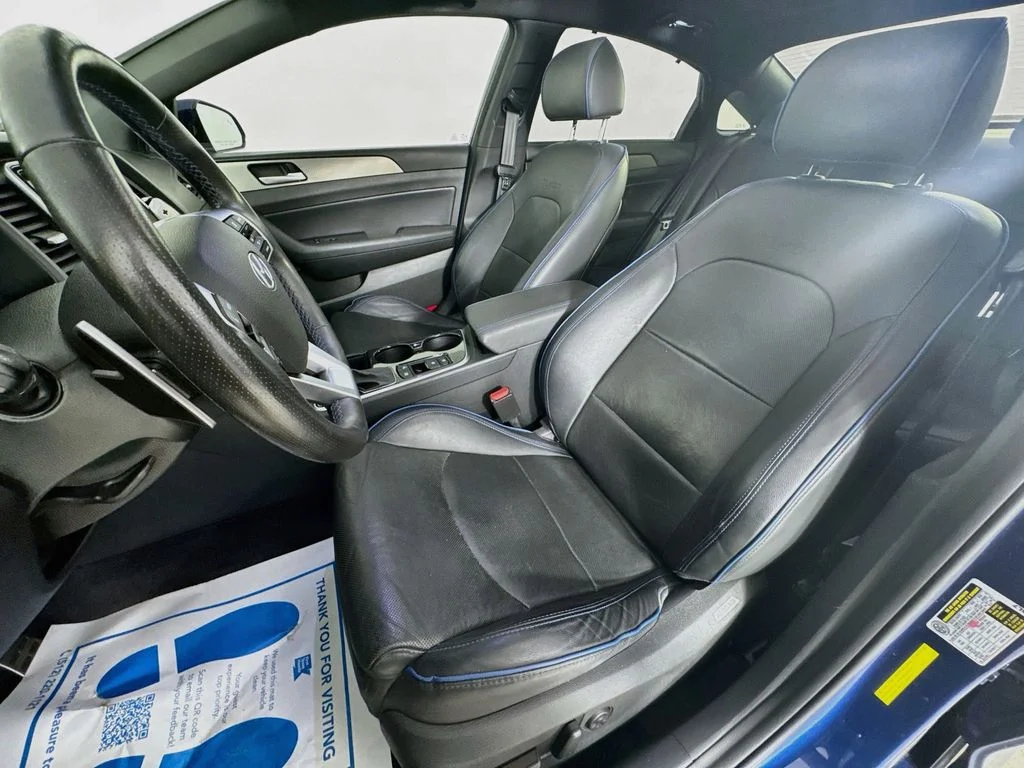 Used 2019 Blue Hyundai Limited image 25