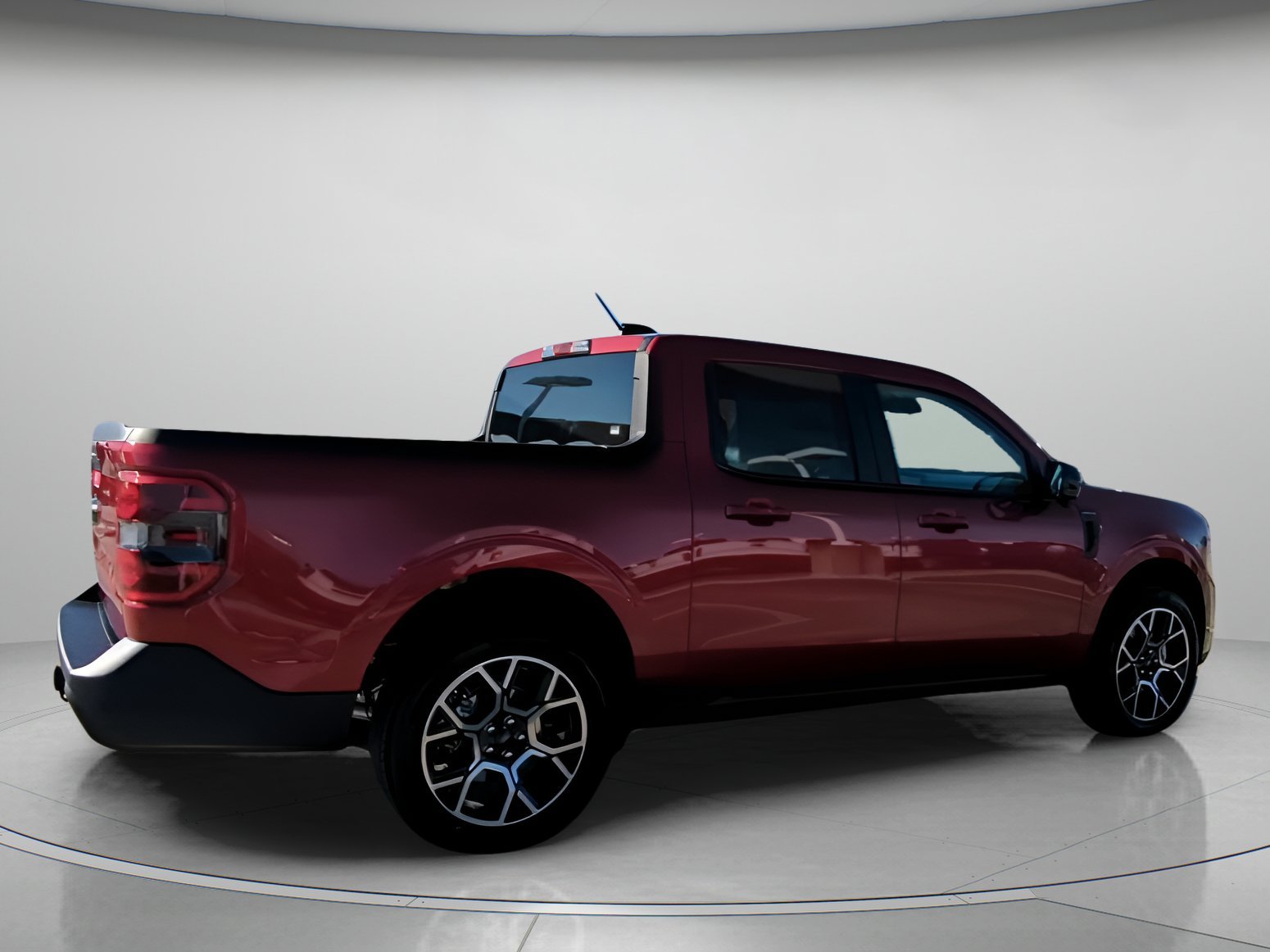 New 2026 Ruby Red Metallic Tinted Clearcoat Ford Lariat® image 26