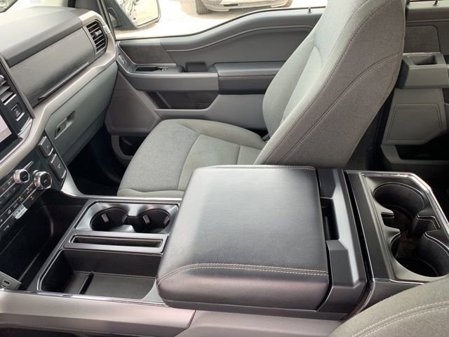 Used 2025 Gray Ford XLT image 37