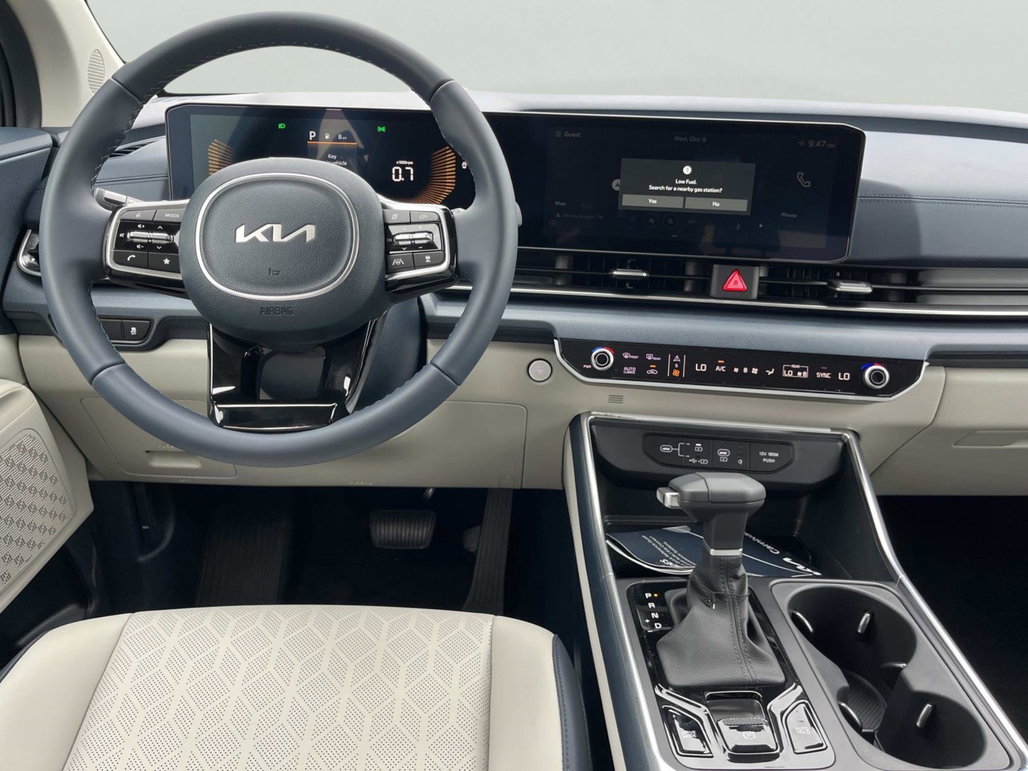 2026 Kia Carnival EX - Photo 14