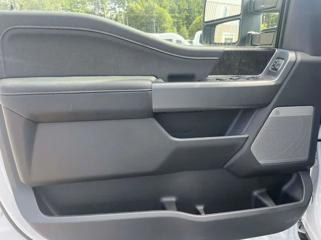 New 2026 Oxford White Ford Lariat image 11