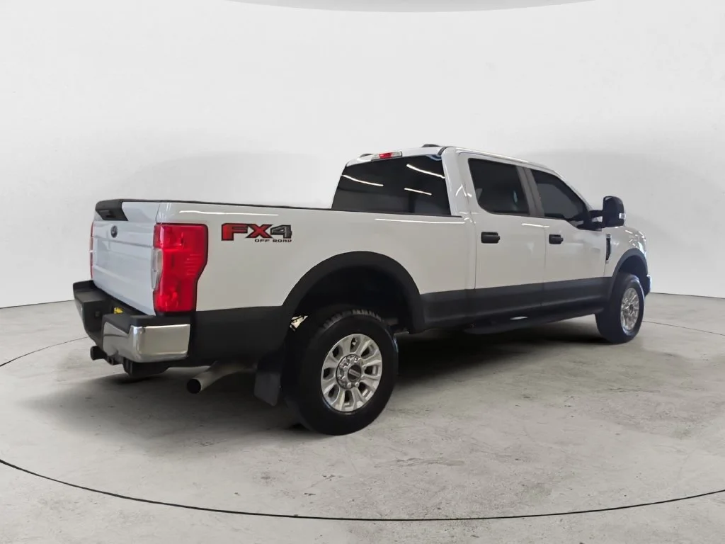 Used 2022 White Ford XL image 8