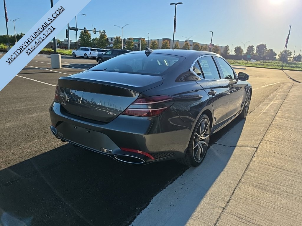 Used 2025 Gray Genesis 2.5T image 5