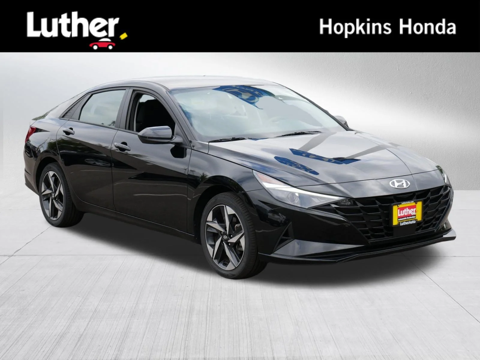 Used 2023 Onyx Black Hyundai SEL image 1