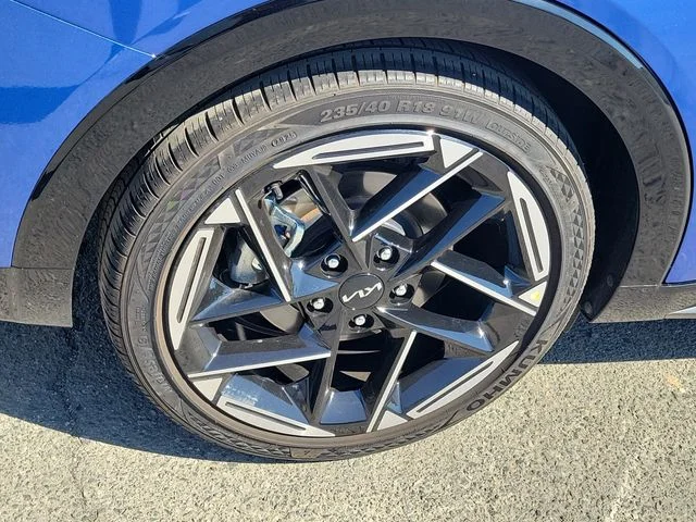 Used 2025 Wave Blue Kia GT-Line image 34