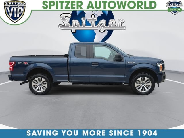 Used 2018  Ford XL image 10