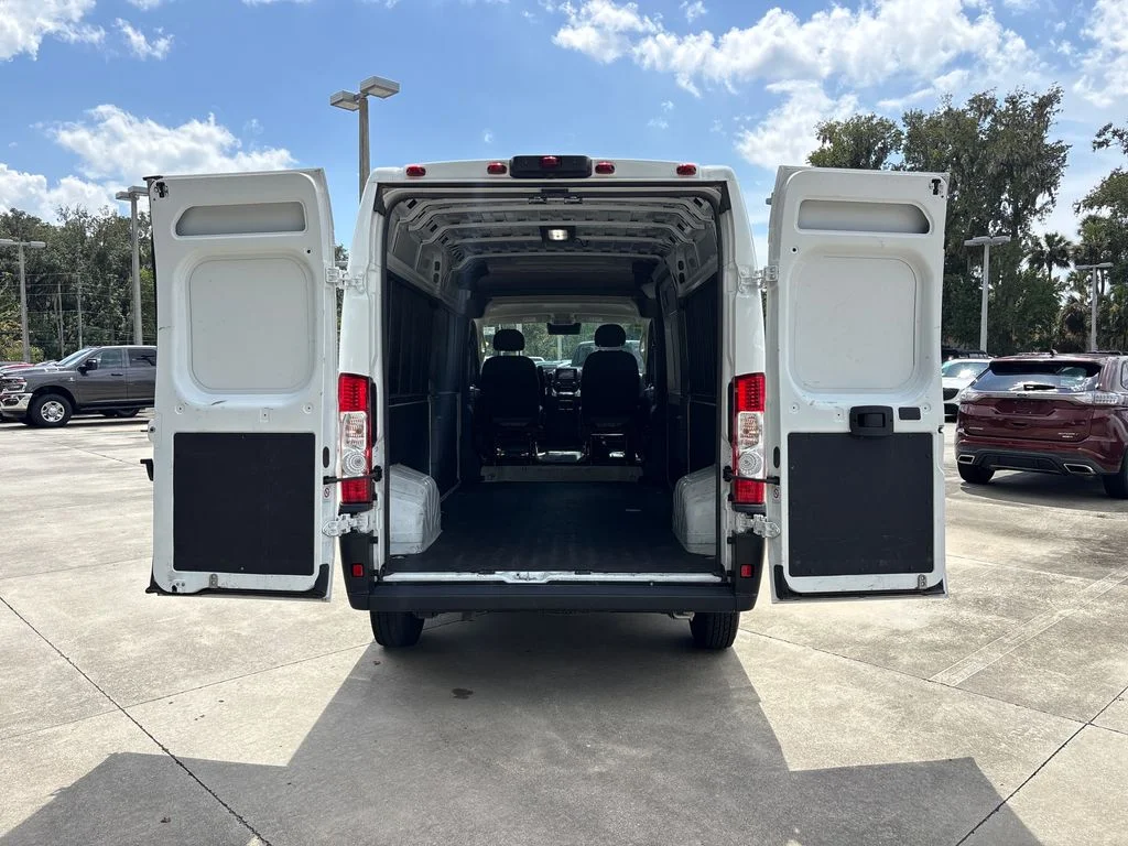 Used 2025 White Ram High Roof image 30