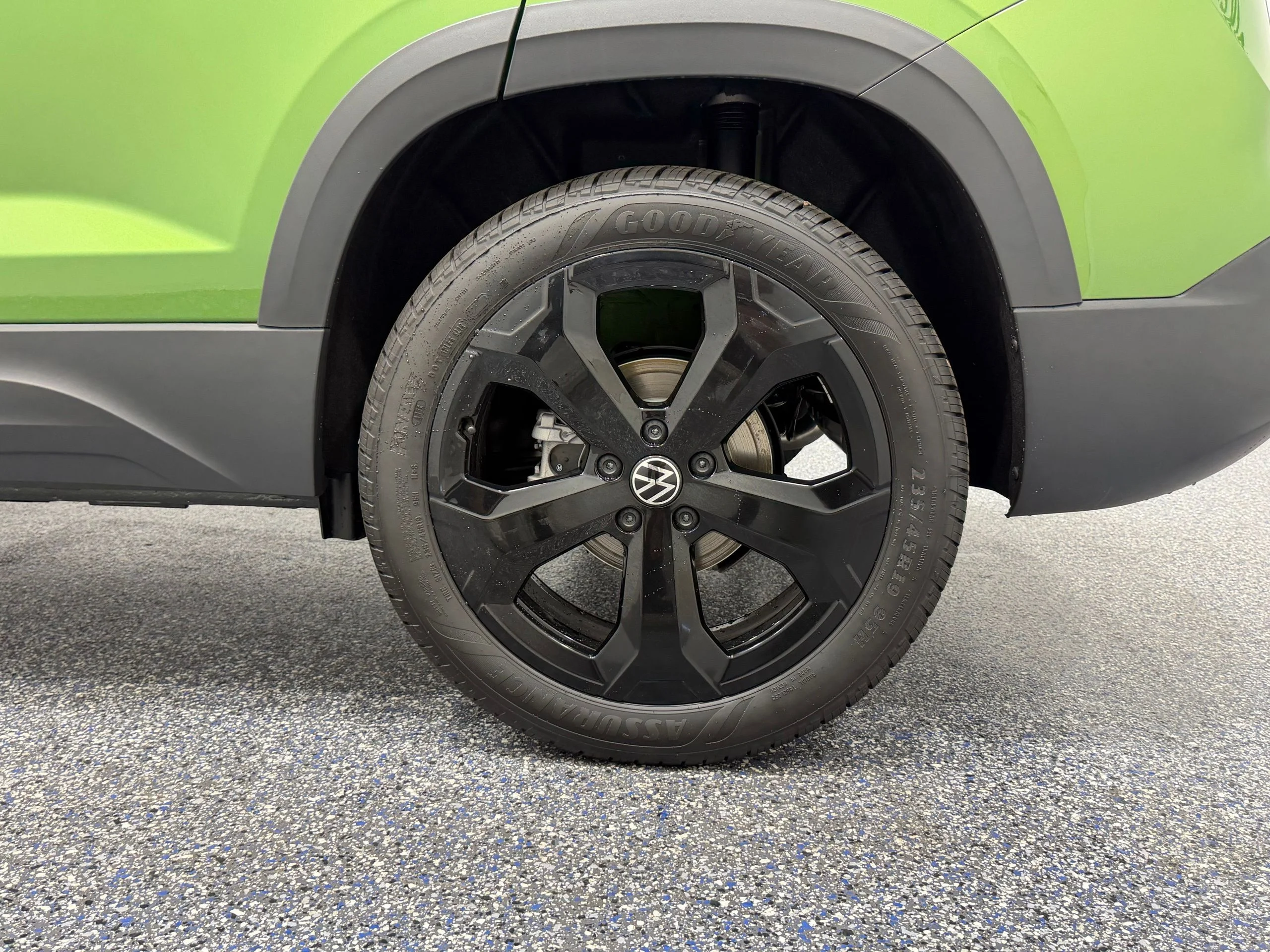 New 2026 Green Volkswagen 1.5T SE Black image 12
