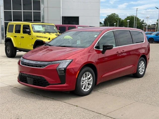 2027 Chrysler Pacifica Select