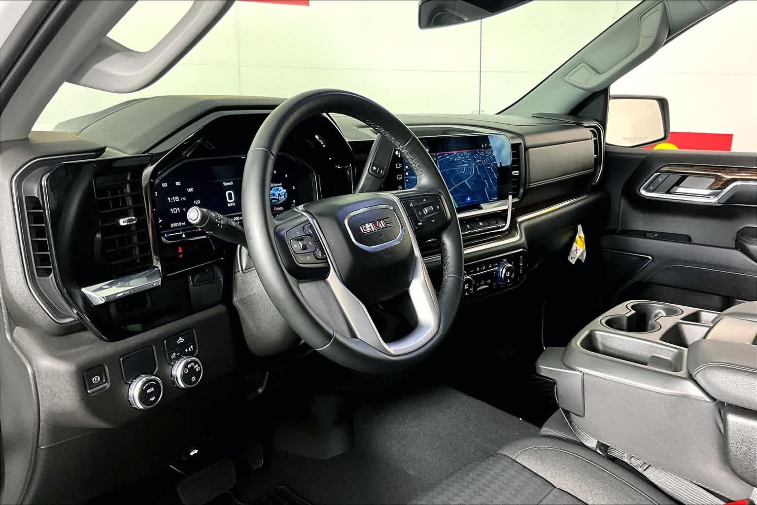 Used 2023 Summit White GMC SLE image 16