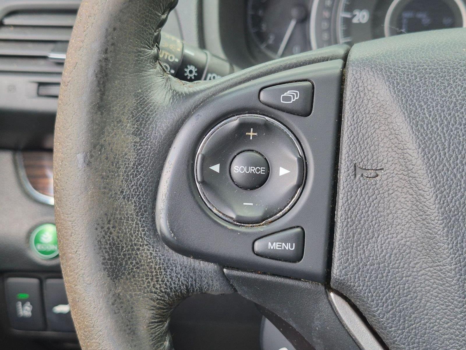 Used 2015 Crystal Black Pearl Honda Touring image 26