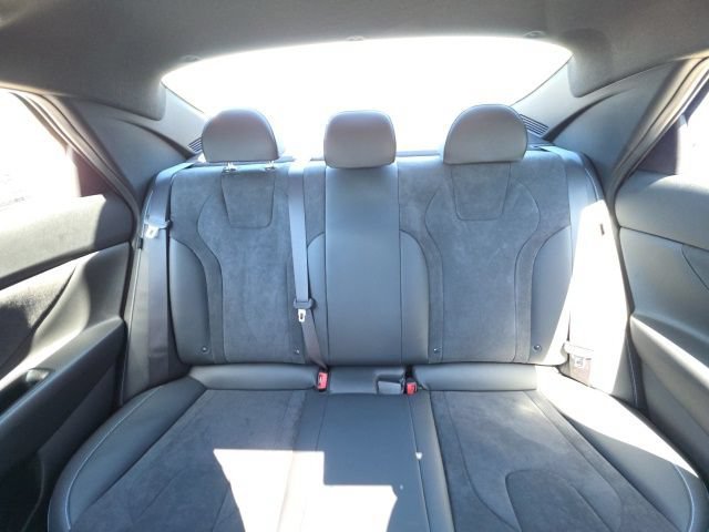Used 2025 Blue Hyundai Manual image 11