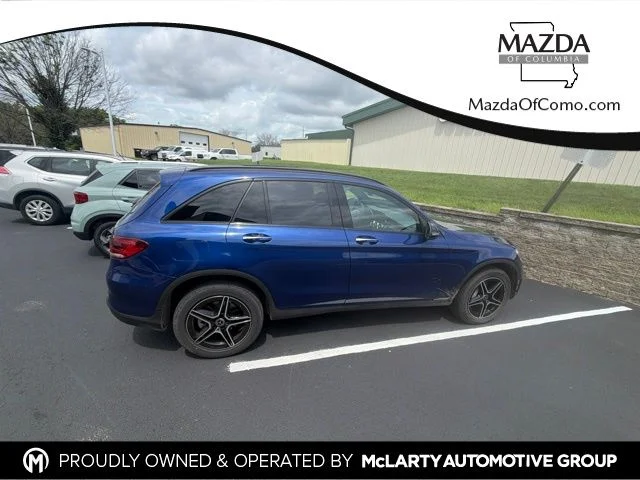 Used 2020 Blue Mercedes-Benz GLC 300 image 1