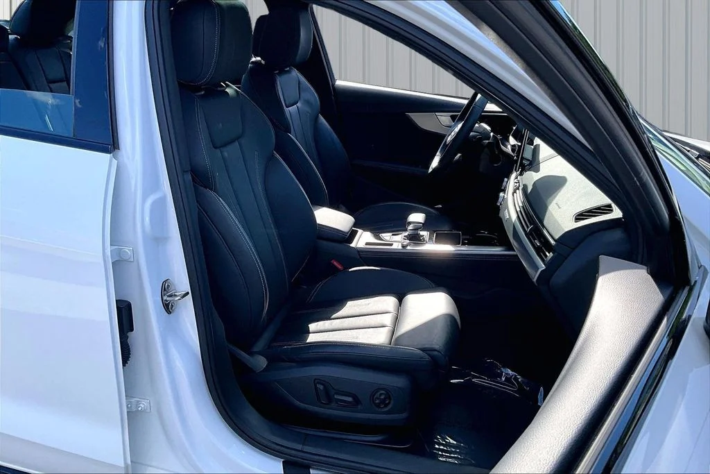 Used 2023 White Audi 45 S line Premium Plus image 29