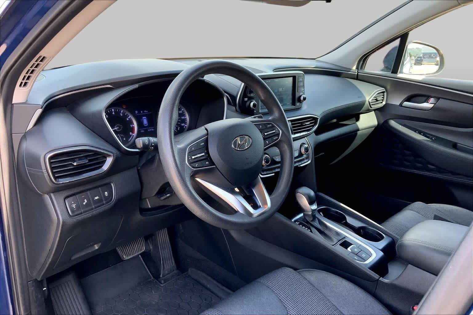 Used 2019 Stormy Sea Hyundai SE image 17