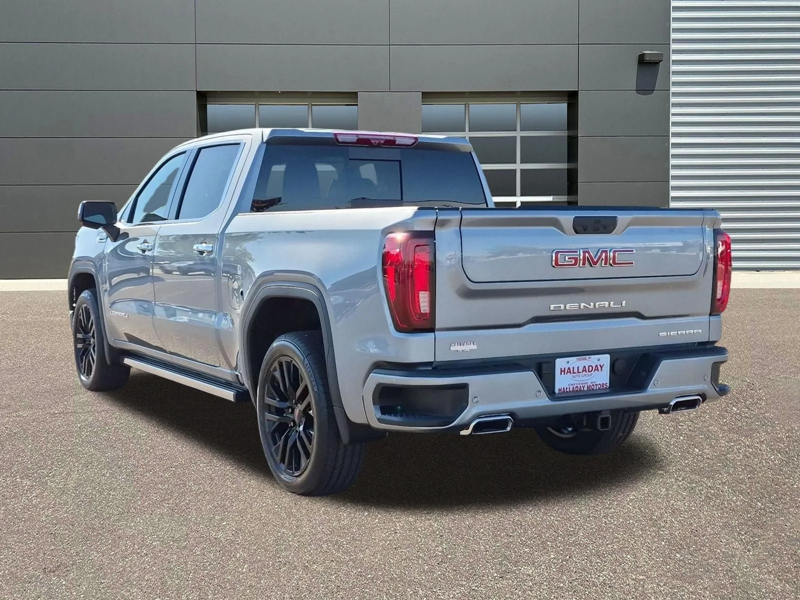 2026 GMC Sierra 1500 Denali - Photo 8