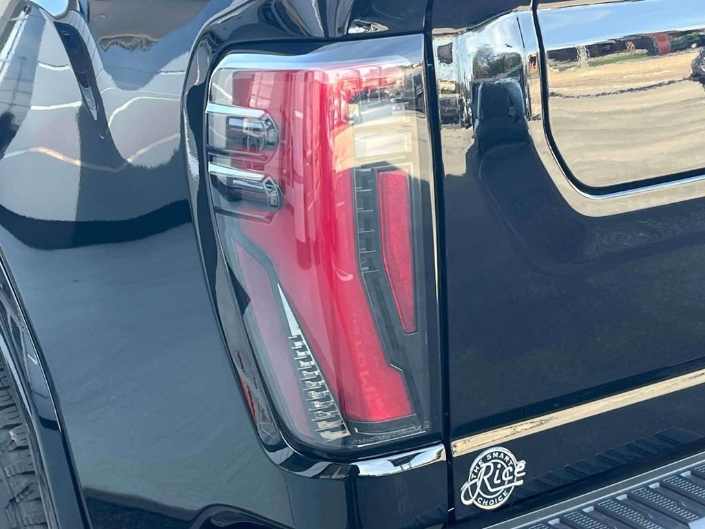 New 2026 Onyx Black GMC AT4 image 10