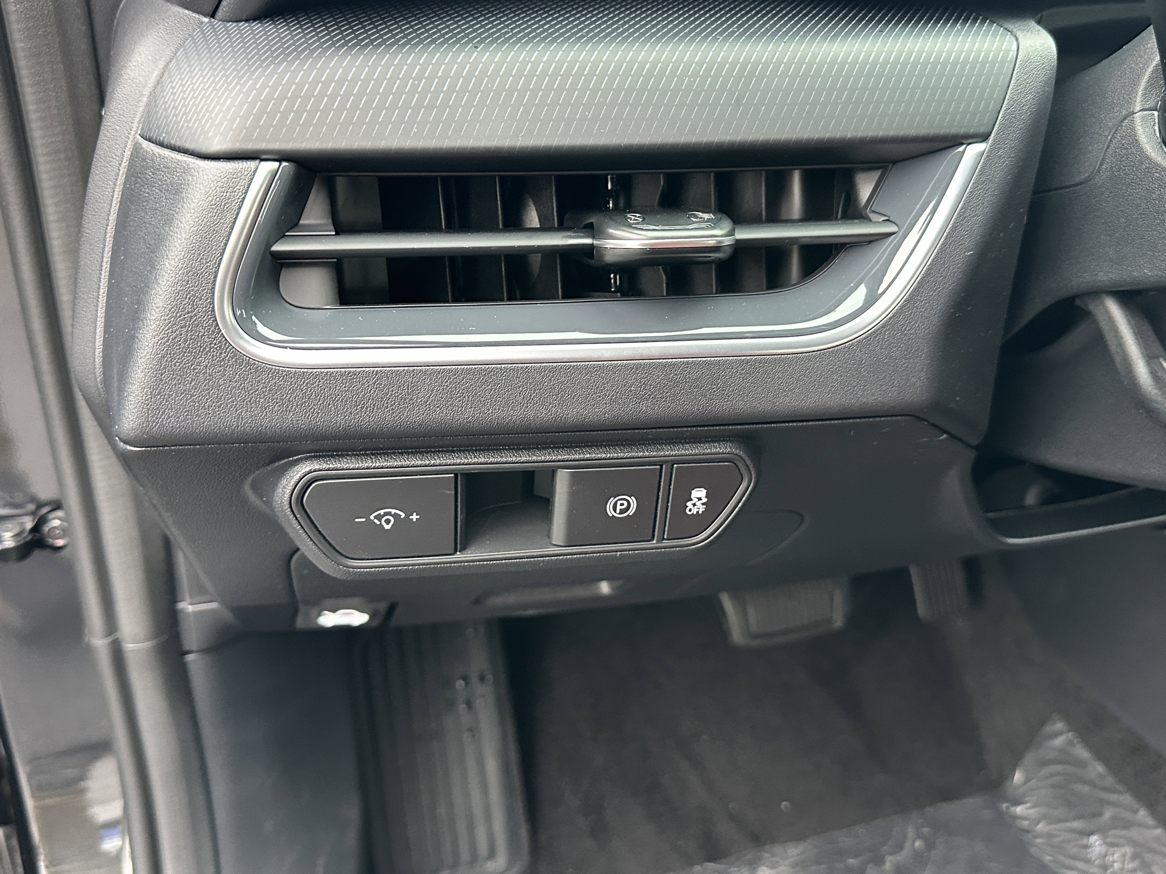 New 2026 Interstellar Gray Kia GT-Line image 27