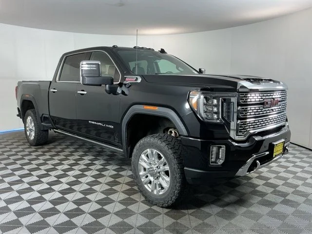 Used 2021 Black GMC Denali image 3