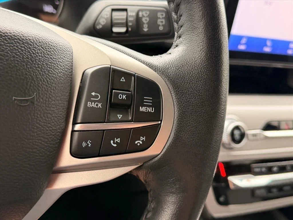 Used 2024 Stone Blue Ford XLT image 17