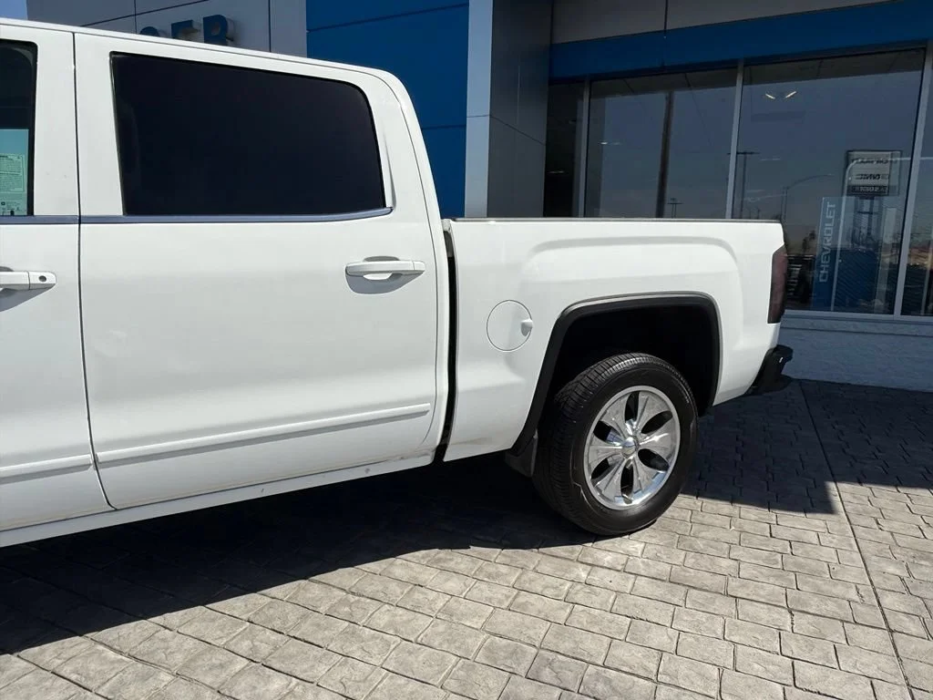 Used 2014 SUMMIT WHITE GMC SLE image 5
