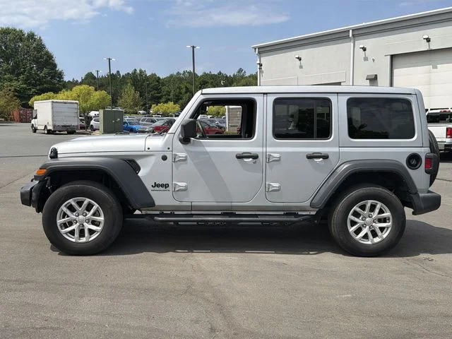 Used 2023 Silver Jeep Sport S image 2