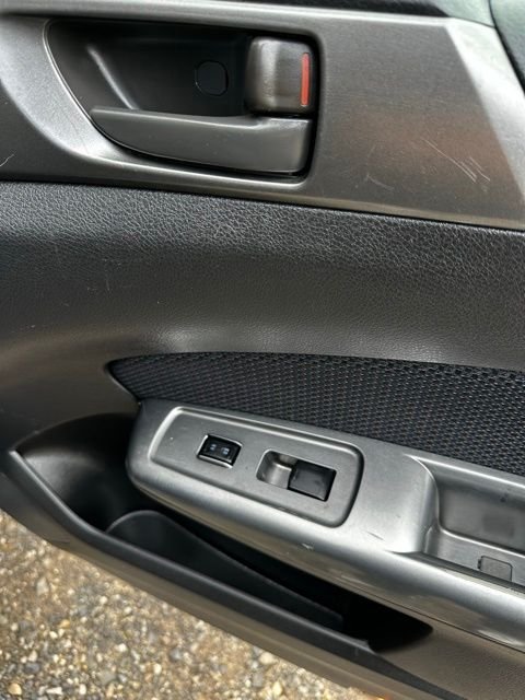 Used 2013 Obsidian Black Pearl Subaru 2.5X image 20
