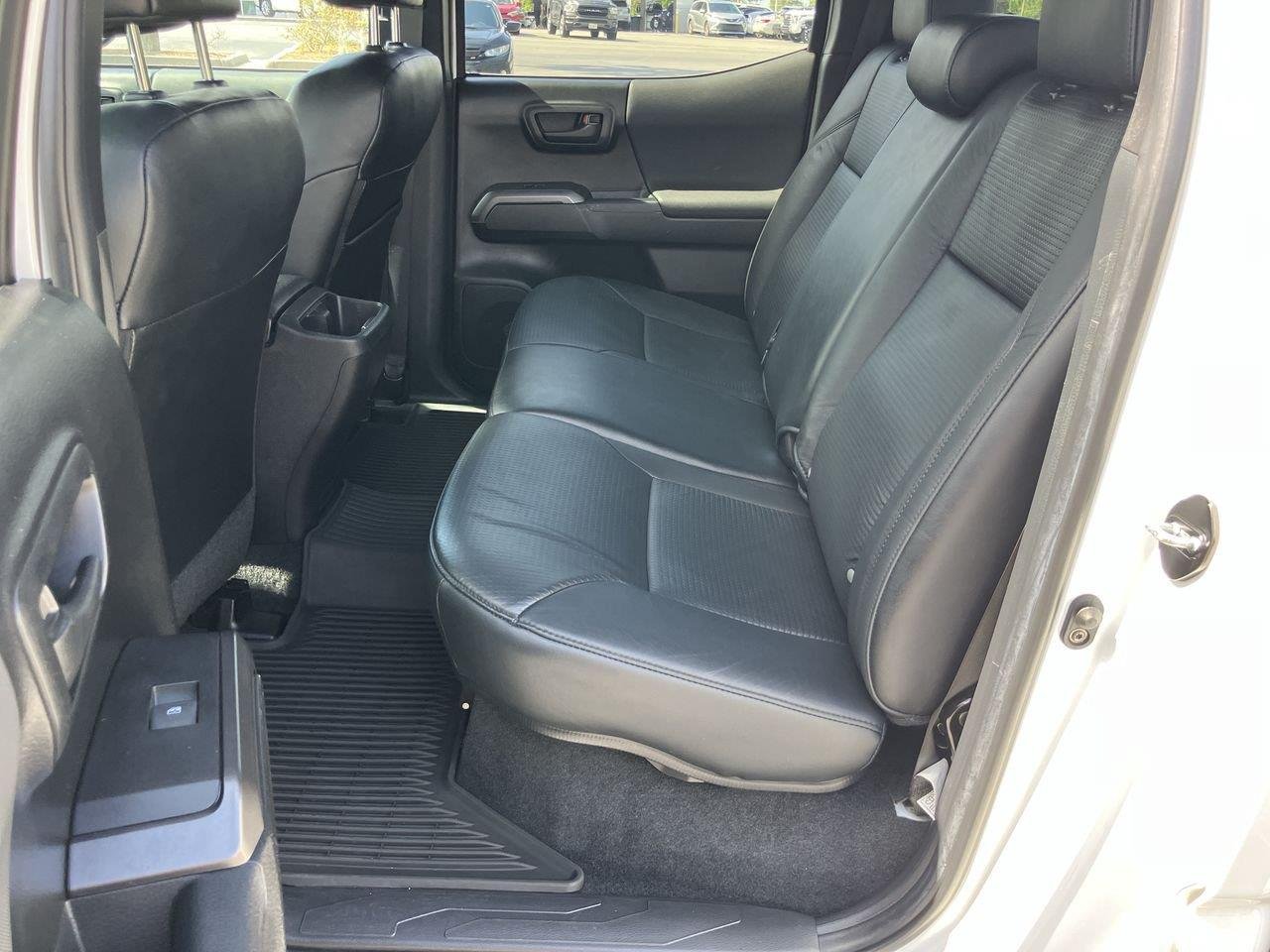 Used 2022 White Toyota TRD Off-Road Double Cab image 26