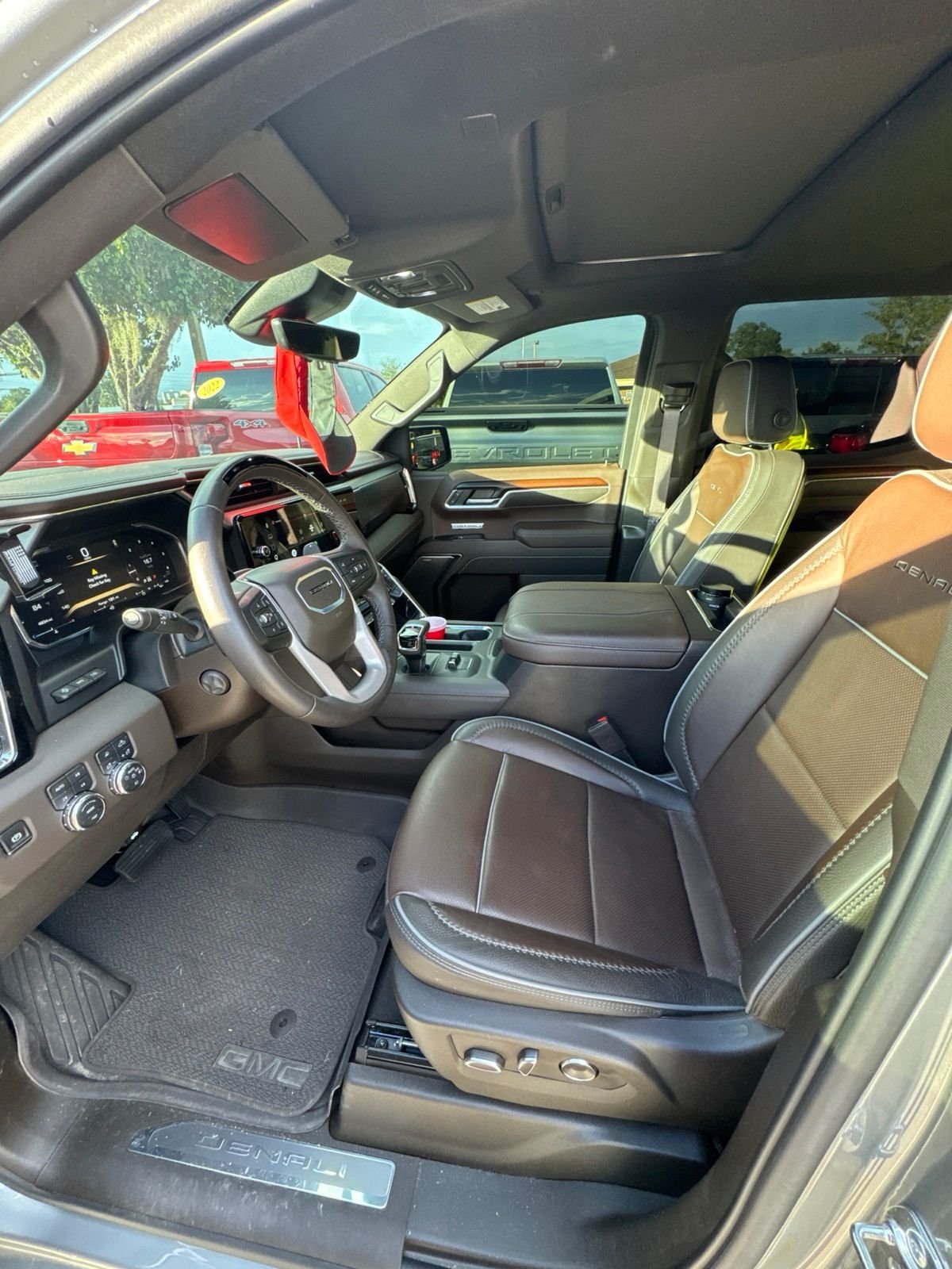 Used 2026 Silver GMC Denali image 4