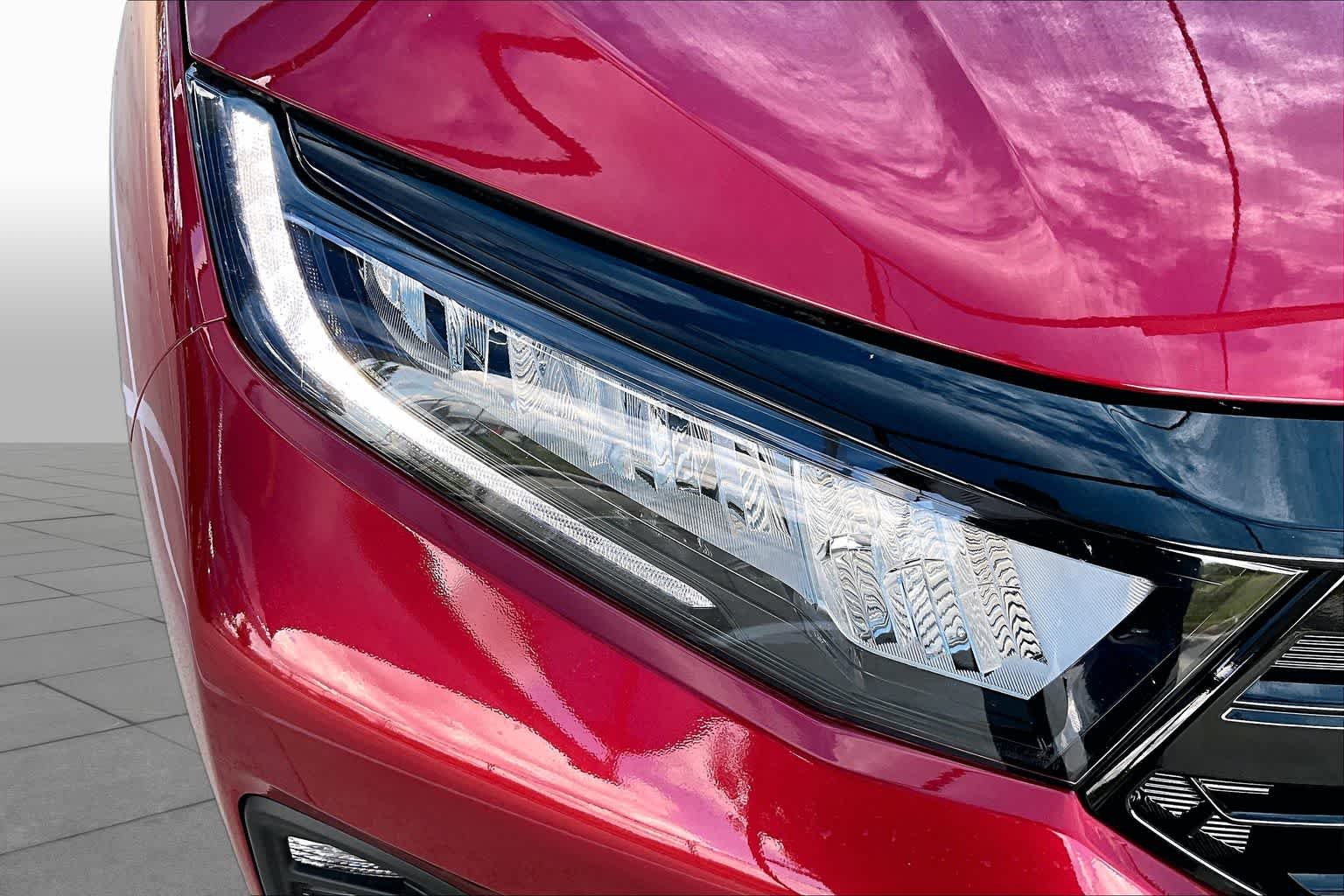 Used 2026 Radiant Red Metallic II Honda Touring image 28