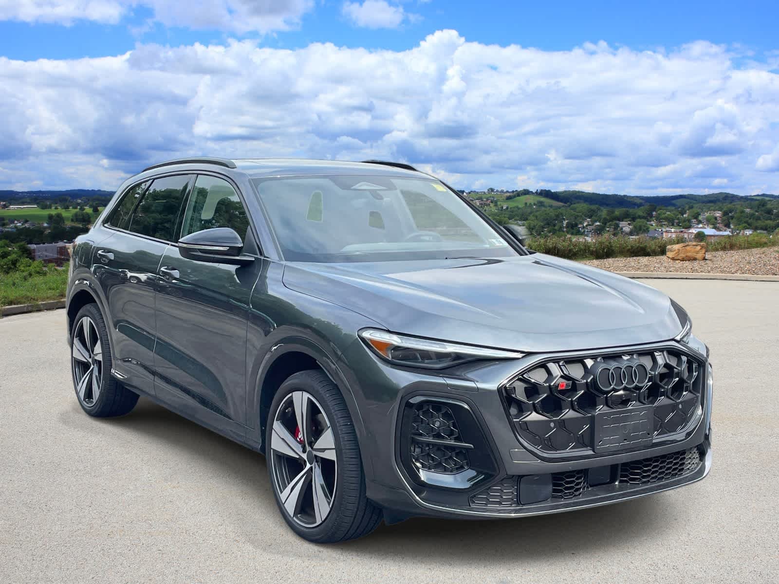 2026 Audi SQ5 Premium Plus